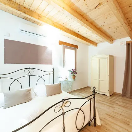 Antica Dimora Storica Villa Di Labbiu Relax & Rooms Design Sorso Exterior photo
